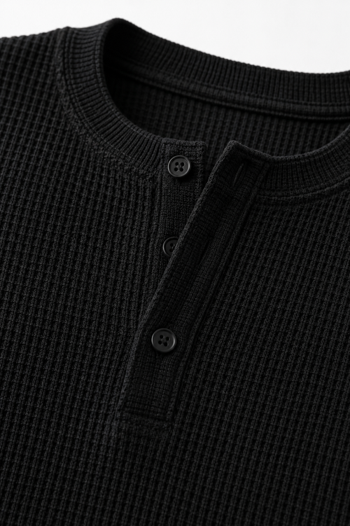 DAIZLY HENLEY BLACK